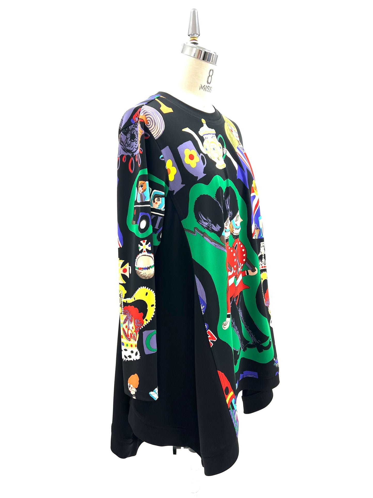 b/  "  London London 丸首シャツ A柄