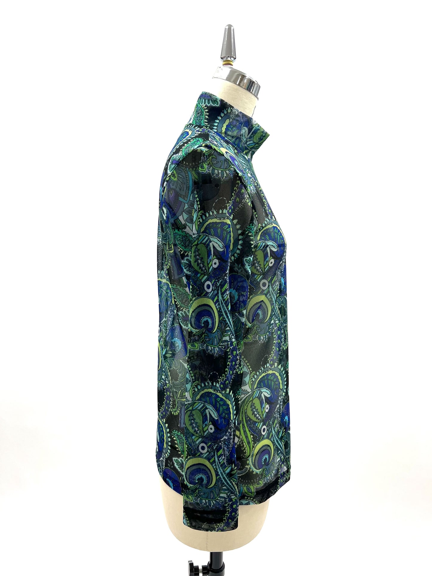 a/  " フラワーペーズリーメッシュTシャツ