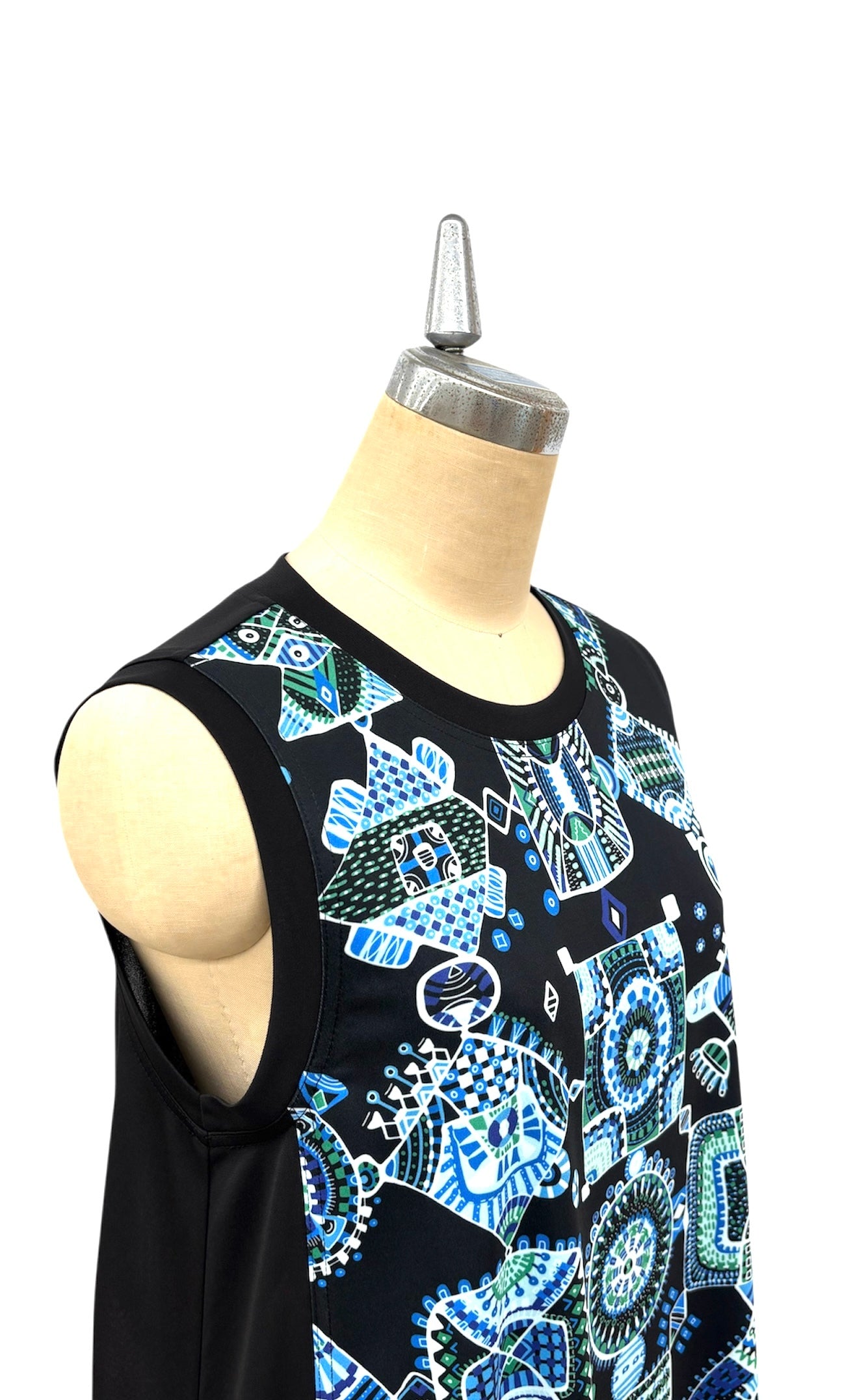 b "NEW ARRIVAL BRITISH ジオメトリーボーダー ジレ BLACK