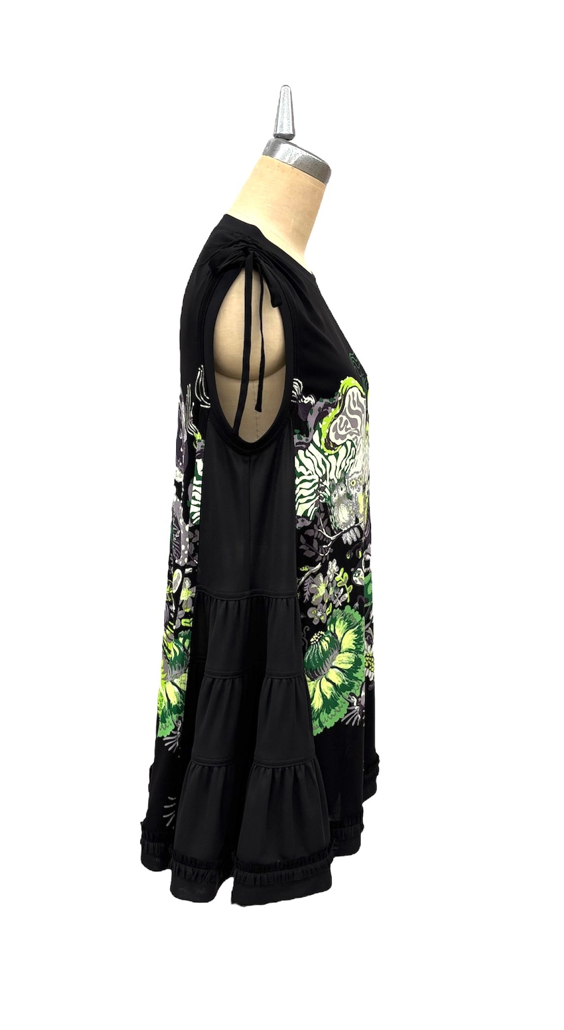 a "NEW ARRIVAL BRITISH Happy Forest ボーダー ジレ BLACK*GREEN