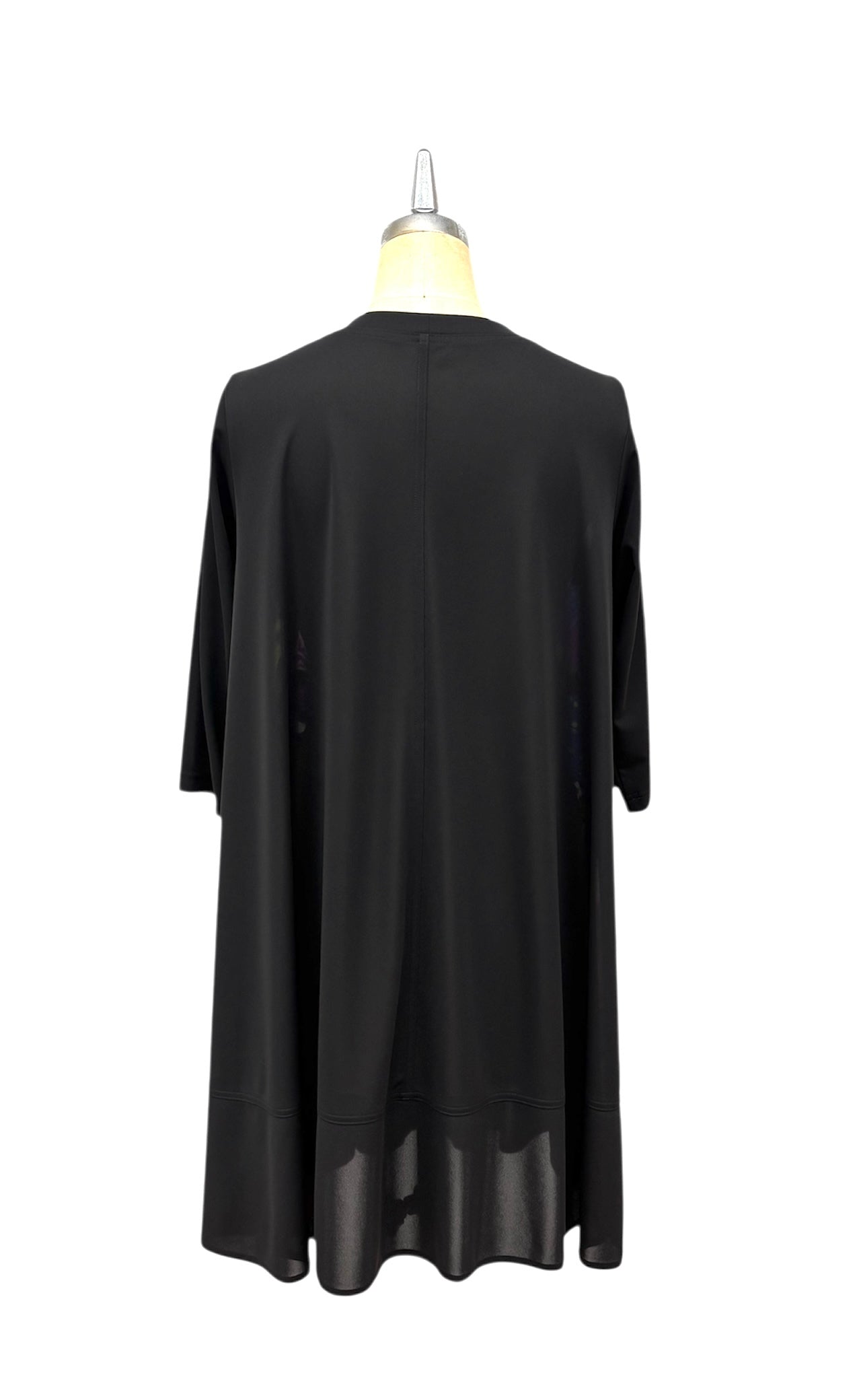 a "NEW ARRIVAL BRITISH Happy Forest ボーダー DR BLACK*BLUE
