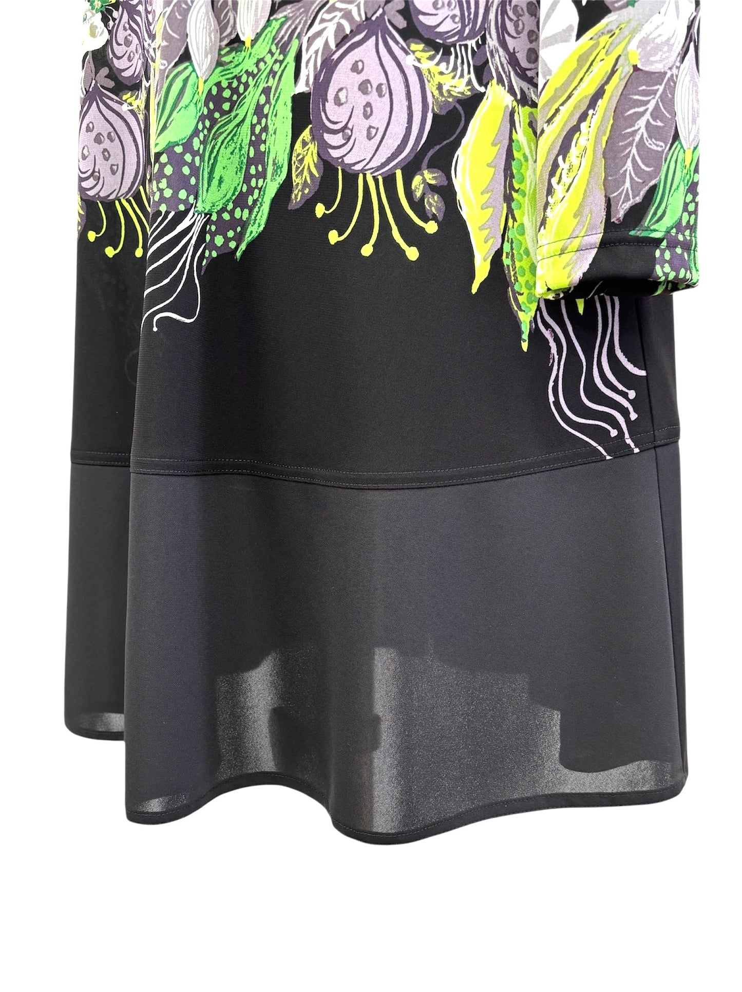 a "NEW ARRIVAL BRITISH Happy Forest ボーダーBL BLACK*GREEN