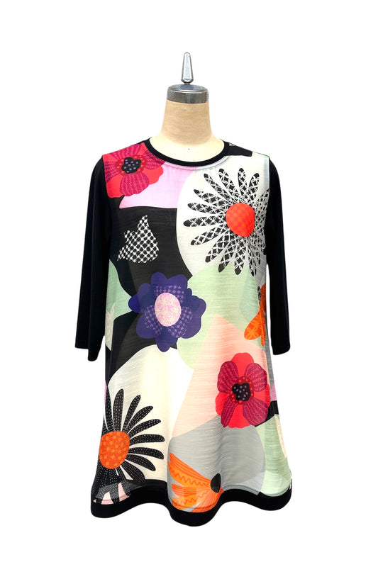 b "NEW ARRIVAL   BRITISH 　 ﾌﾗﾜｰﾌｧﾝﾀｼﾞｰｸﾛｽ　Tsh  BLACK