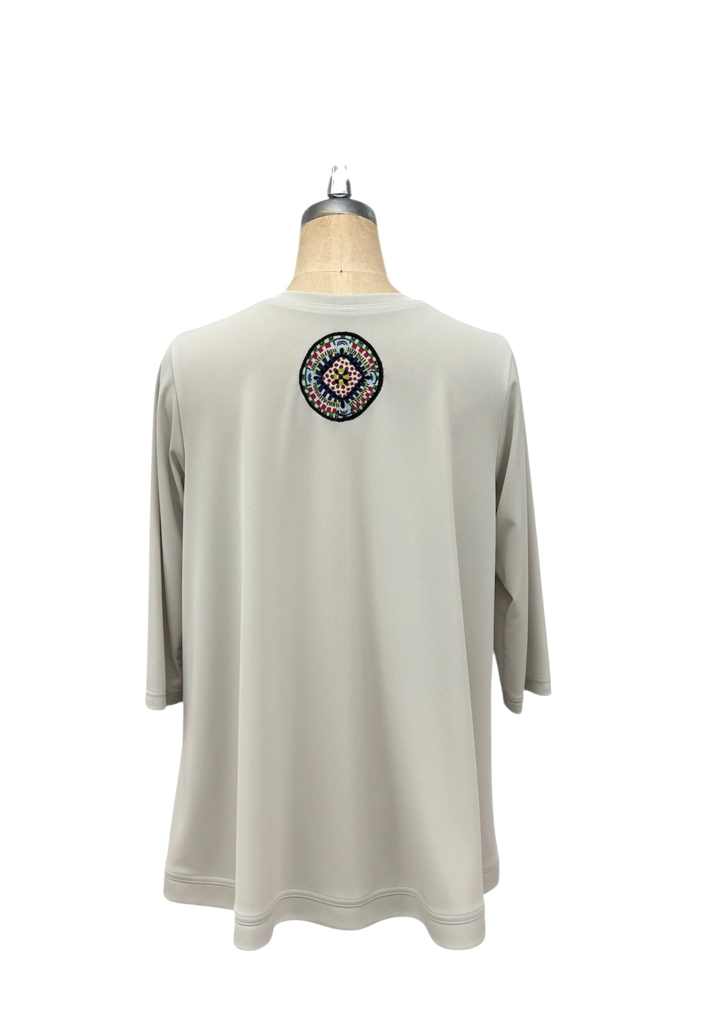 ｂ "  BRITISH 　ｼﾞｵﾒﾄﾘｰﾎﾞｰﾀﾞｰ　Tsh  Beige