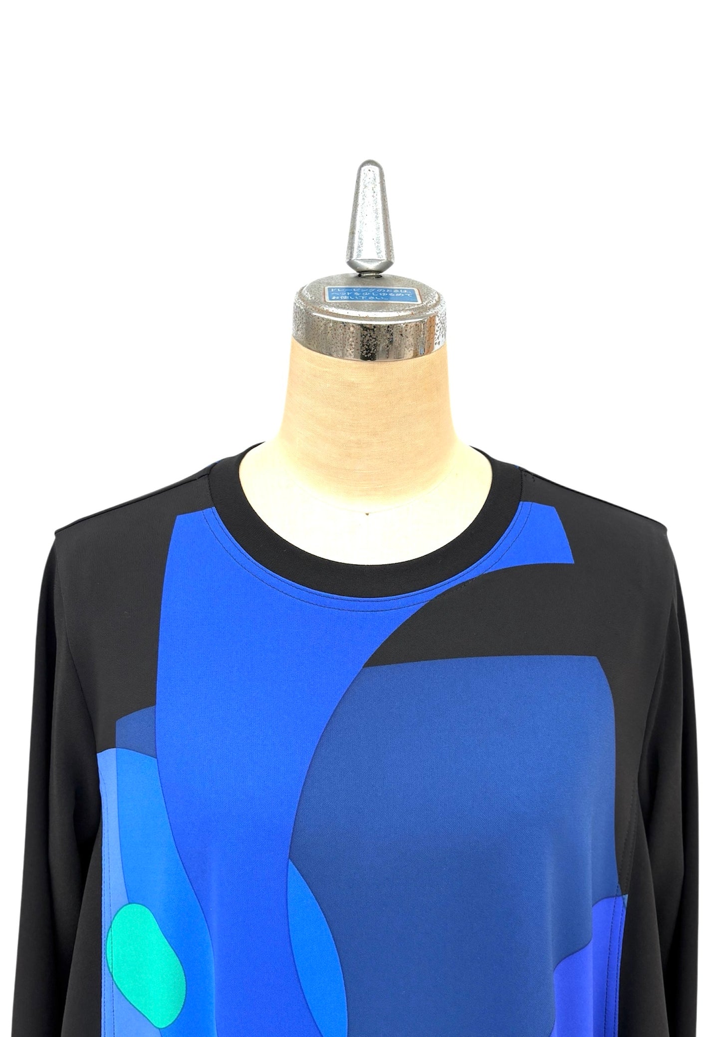 a "NEW ARRIVAL   BRITISH 　ｸﾞﾗﾃﾞｰｼｮﾝｻｰｸﾙ　PO